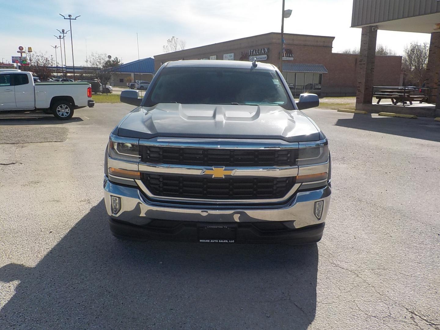 2016 Blue Chevrolet Silverado 1500 LT Double Cab 2WD (1GCRCREC7GZ) with an 5.3L V8 OHV 16V engine, 6A transmission, located at 1617 W Church Street, Livingston, TX, 77351, (936) 327-3600, 30.710995, -94.951157 - Beautiful truck! 5.3L V-8. Come check it out!! - Photo#2